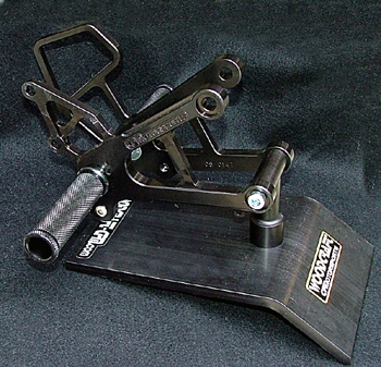 05-0147B - Kaw ZX6 07-08 (w/ brake pedal) Rearset Kit