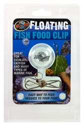 Zoomed Floating Fish Food Clip