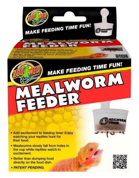 Zoomed Hanging Mealworm Feeder