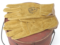 Large, durable, suede WomanWork garden gloves.