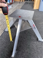 Four Legged Seat Pedestal 13inch