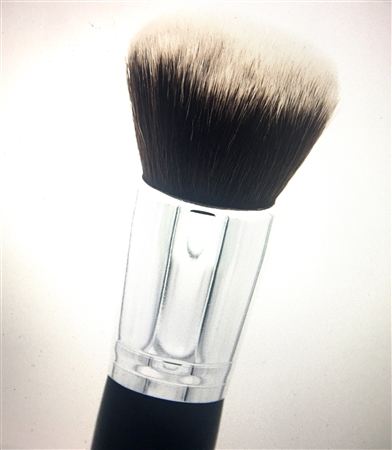 foundation brush, powder brush