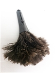 Lambskin retractable premium feather duster R16G-P with 7-inch plum plume and protective plastic case for retail and shelf dusting