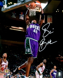 VIN BAKER SIGNED 8X10 BUCKS PHOTO #2