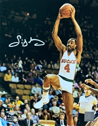 SIDNEY MONCRIEF SIGNED 8X10 BUCKS PHOTO #7