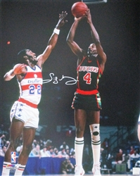 SIDNEY MONCRIEF SIGNED 16X20 BUCKS PHOTO #6