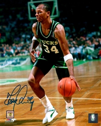 TERRY CUMMINGS SIGNED 16X20 MILW BUCKS PHOTO #1