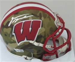 JONATHAN TAYLOR SIGNED WI BADGERS CAMO SPEED MINI HELMET - JSA