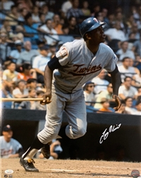 TONY OLIVA SIGNED 16X20 TWINS PHOTO #1 - JSA