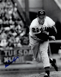 CAL McLISH SIGNED 8X10 INDIANS PHOTO #1