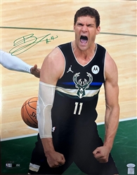 BROOK LOPEZ SIGNED BUCKS 16X20 PHOTO #6 - JSA