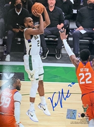 KHRIS MIDDLETON SIGNED 8X10 BUCKS PHOTO #8