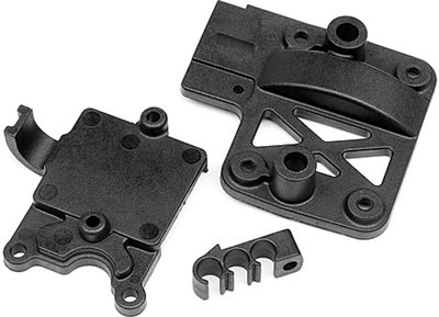 Hot Bodies Ve8 Diff Mount Cover/Pt Mount Set