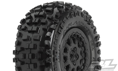 Pro-Line Badlands SC M2 Medium Short Course Tires on Black Pro-Trac Renegade Rims (2)