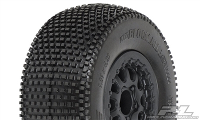 Pro-Line Blockade SC M3 Soft Short Course Tires on Slash Rear Black Renegade Rims (2)