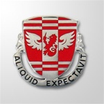 US Army Unit Crest: 864th Engineer Battalion - Motto: ALIQUID EXPECTAVIT