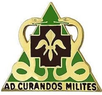 US Army Unit Crest: 85th Medical Bn - Motto: AD CURANDOS MILITES