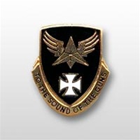 US Army Unit Crest: 8th Aviation Battalion - Motto: TO THE SOUND OF THE GUNS