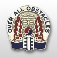US Army Unit Crest: 565th Engineer Battalion - Motto: OVER ALL OBSTACLES