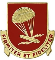 US Army Unit Crest: 377th Field Artillery Regiment - MOTTO: FIRMITER ET FIDELITER