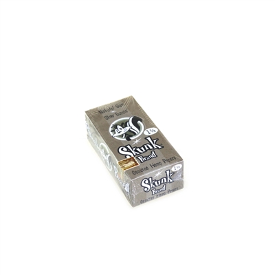 Skunk Brand Rolling Papers 1.5   Box-25