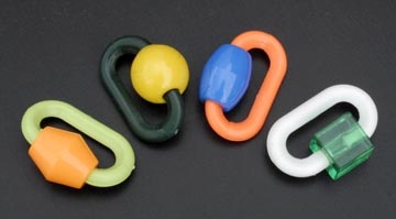 2" Plastic Hang Link w/ Jumbo Bead 4pkg