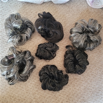 7 piece lot of assorted Scrunchies as Shown