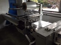 USED FLOW WRAPPING MACHINE