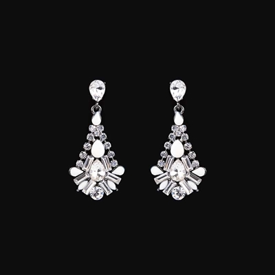 1/10 CT. T.W. Composite Diamond Oval Earrings