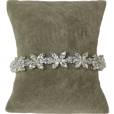 SILVER FLOWER BRACELET