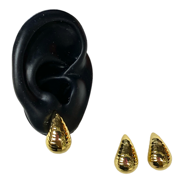 GOLD TEAR DROP EARRING