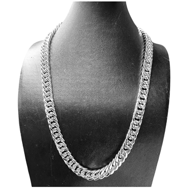 SILVER CHAIN NECKLACE