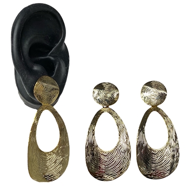 GOLD OVAL EARRING