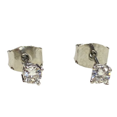SILVER DIAMOND STUD EARRING