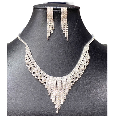 SILVER NECKLACE SET
