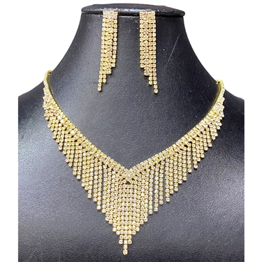 GOLD NECKLACE SET