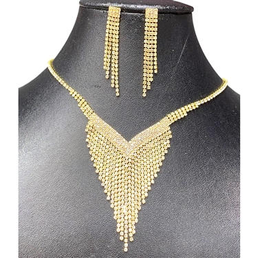GOLD NECKLACE SET