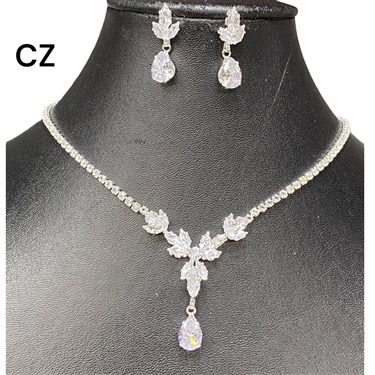 SILVER CZ NECKLACE SET