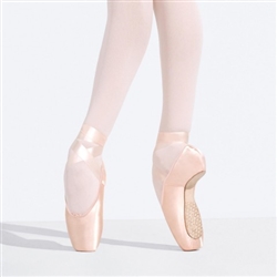 Capezio DÃ‰VELOPPÃ‰ Pointe Shoe - 1137W