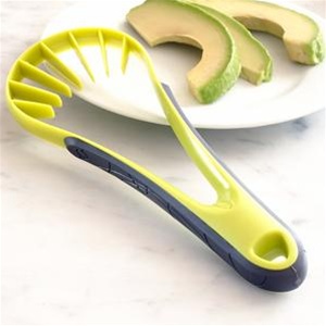 chef'n&reg; Flexicado Avocado Slicer/Scoop