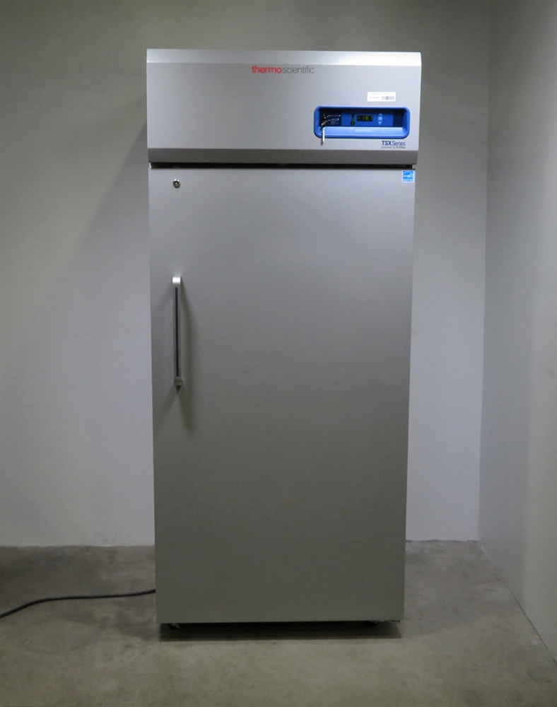 Thermo Scientific TSX3020FD High-Performance -20C Lab Freezer