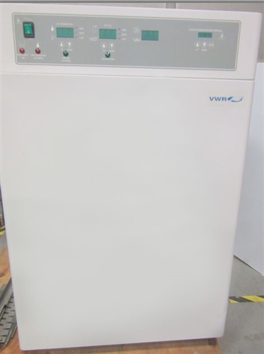 VWR 2475 CO2 Water Jacketed Incubator
