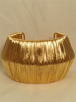 Gold Wired Bracelet