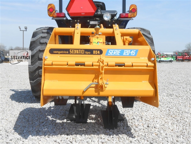 Selvatici J804 3-Pt Spading Machine