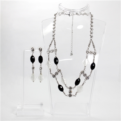 Lady's Silver Tone "Fifth Avenue Collection - Fashion News" Set