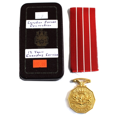 Canada Armed Forces Decoration Service Medal, Named  Cpl (Ribbon in Good Shape)