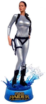 Tomb Raider- Lara Croft Wetsuit Figure