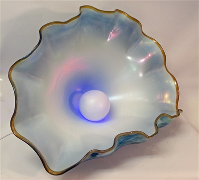 Daniel Lotton Clamshell Sculpture with Pearl