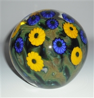 Daniel Lotton Paperweight
Yellow and Blue Asters
Green  Vine  Interior
Sixe5  by  5
Signed Daniel Lotton Dated 2016