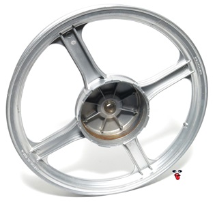NOS vespa 4 star mag wheel - REAR - silver